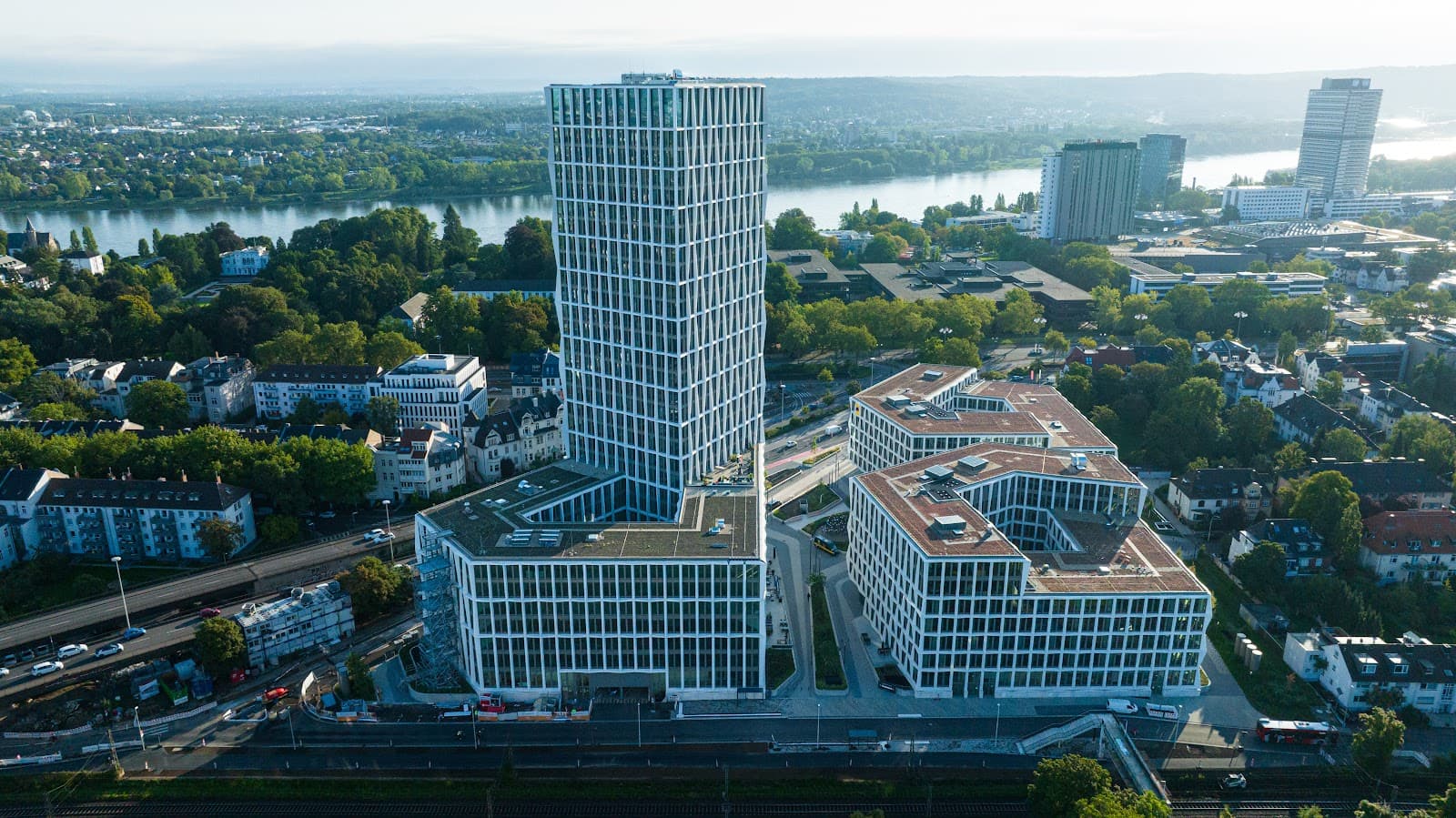 Flexible Day Pass with River View in Bonn interior photo 6