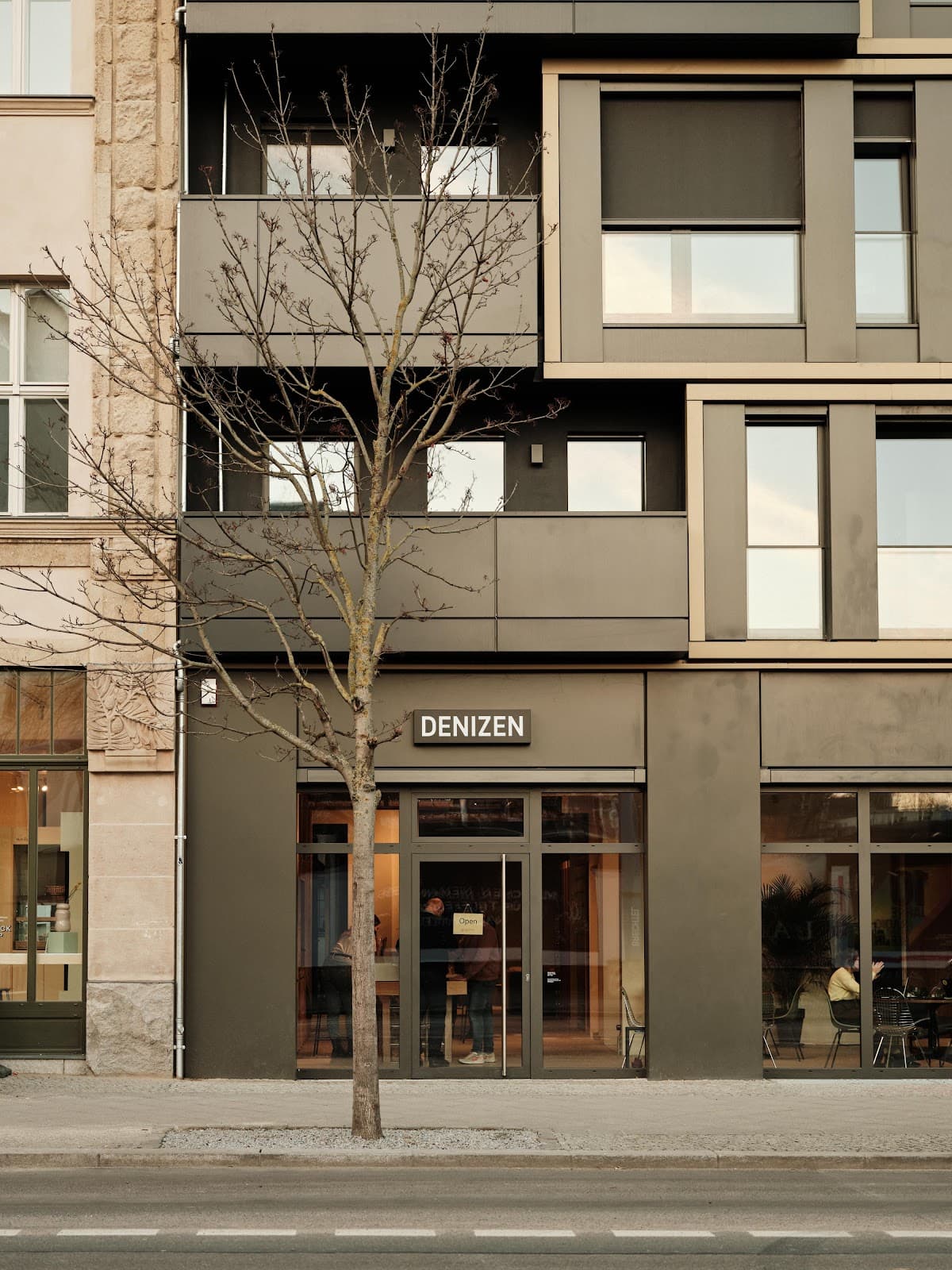 Denizen Eiswerk Day Pass - Flexible Workspace & Networking in Berlin's Eiswerk District interior photo 2