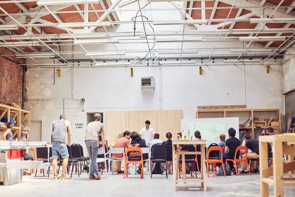 Flexible Day Pass at TMDC Coworking, Gràcia with Natural Light interior photo 5