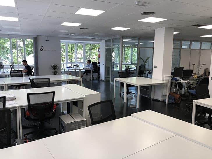 OXYGEN WORKSPACE Madrid Day Pass - Flexible Access & Networking in Central Madrid interior photo 2