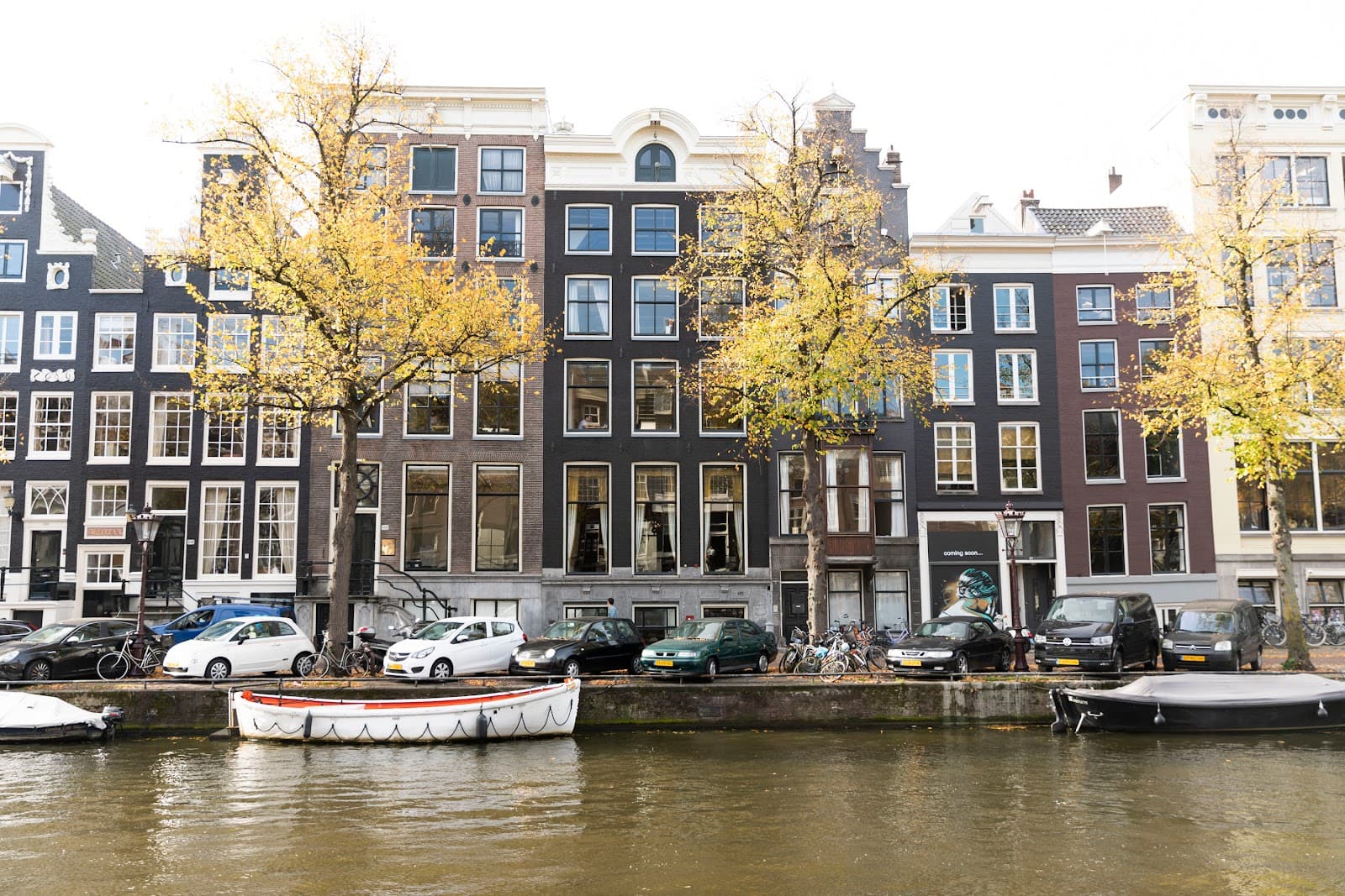 Flexible Day Pass at StartDock Keizersgracht with Canal Views interior photo 4