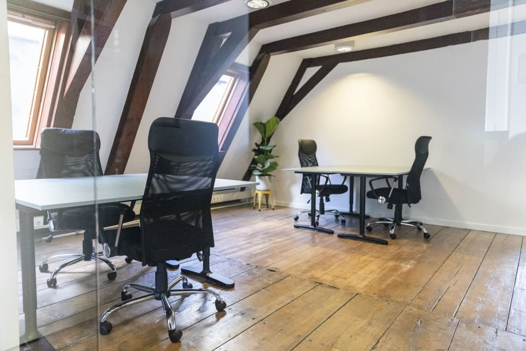 Flexible Day Pass at StartDock Keizersgracht with Canal Views interior photo 10