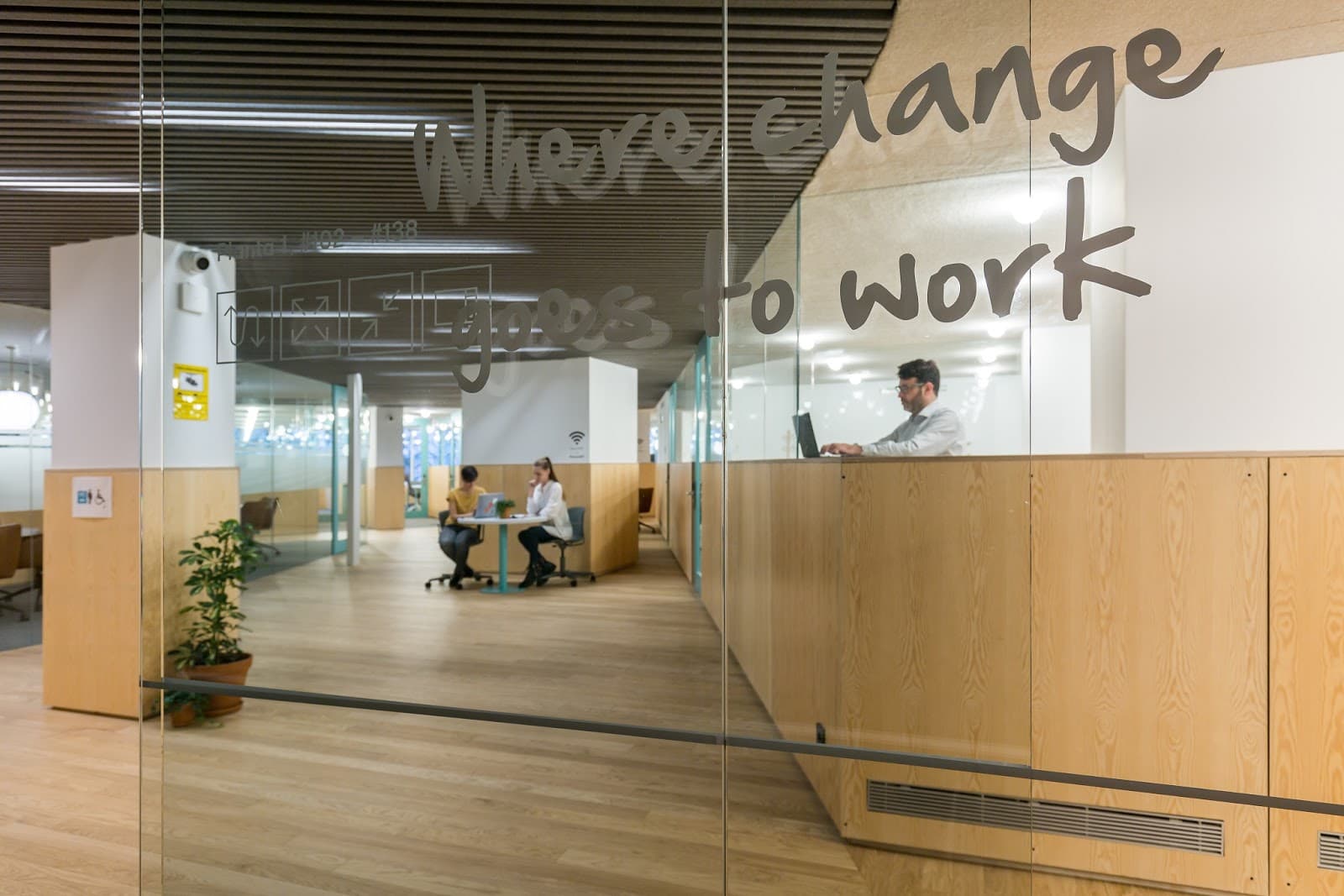 Flexible Day Pass at Impact Hub Barceló with Terraces interior photo 6