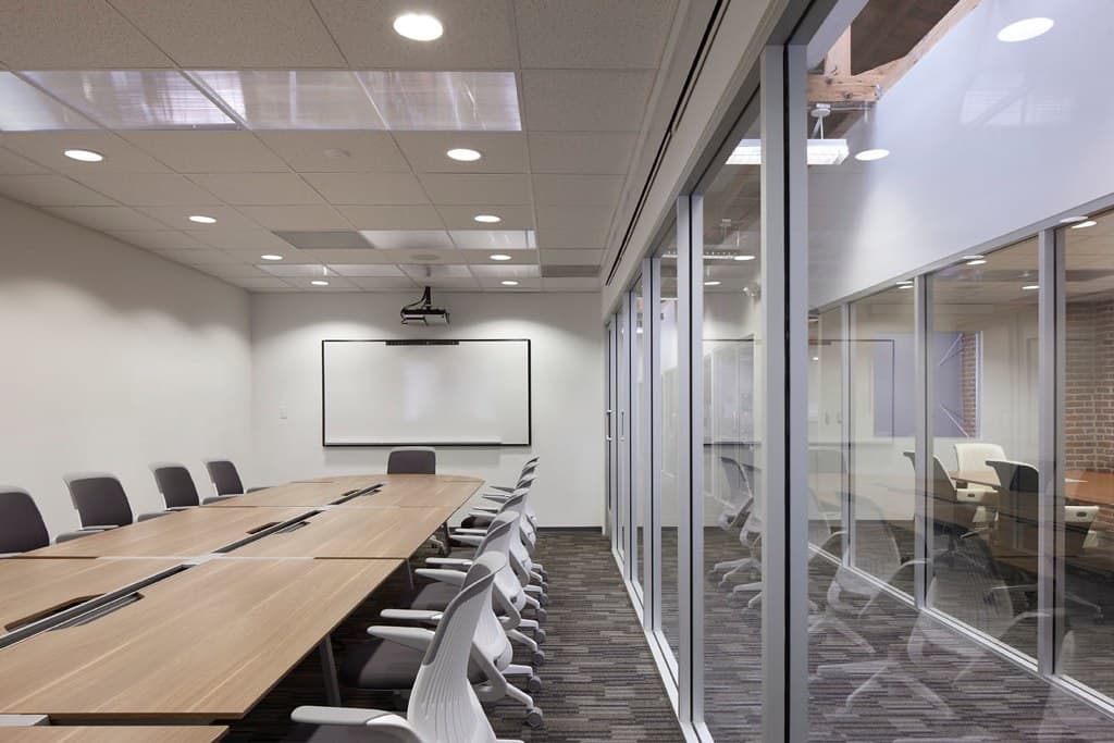 Santa Monica Day Pass at BLANKSPACES SM – Flexible Workspace & Networking interior photo 7