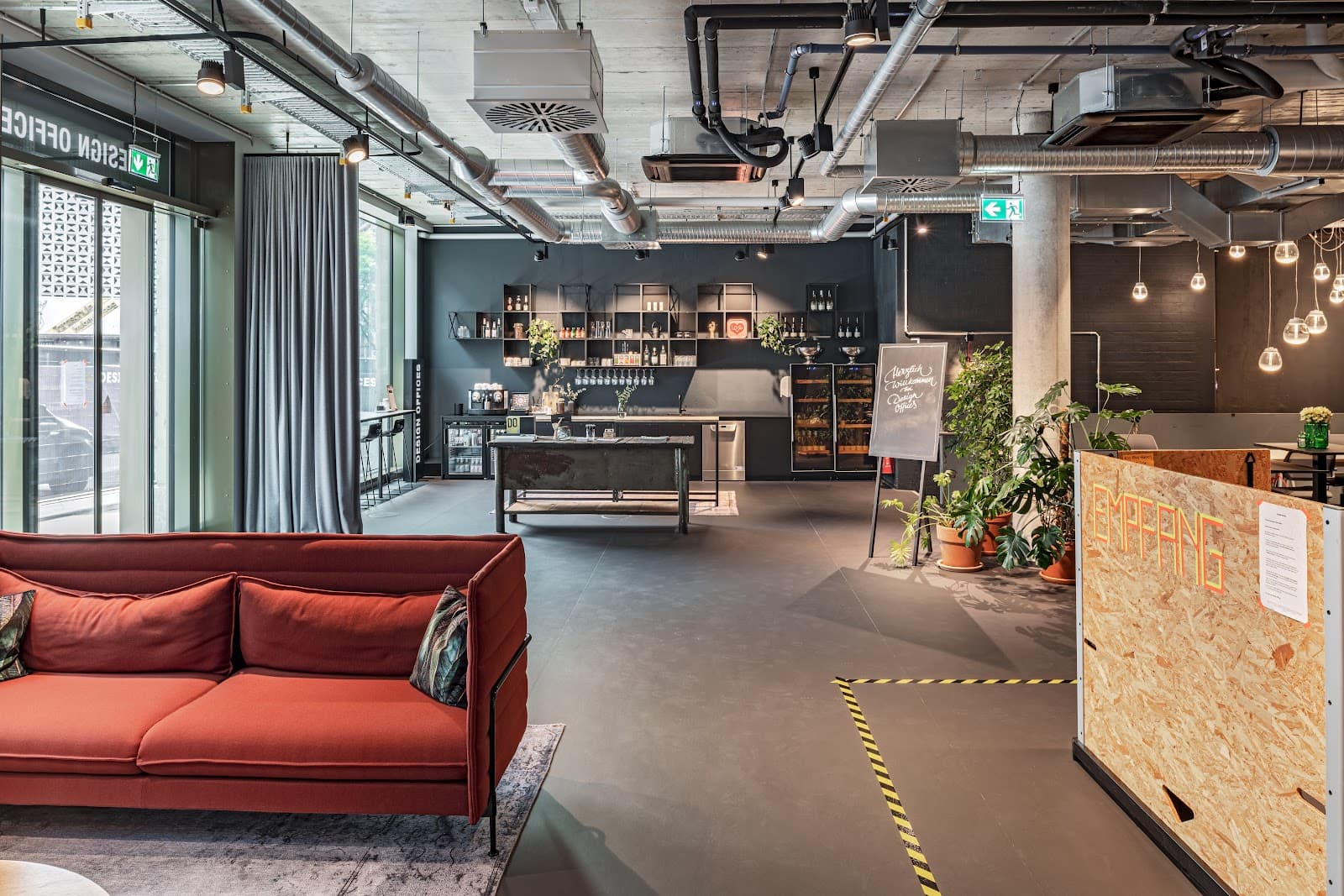 Flexible Day Pass at Design Offices Stuttgart Eberhardhöfe interior photo 3