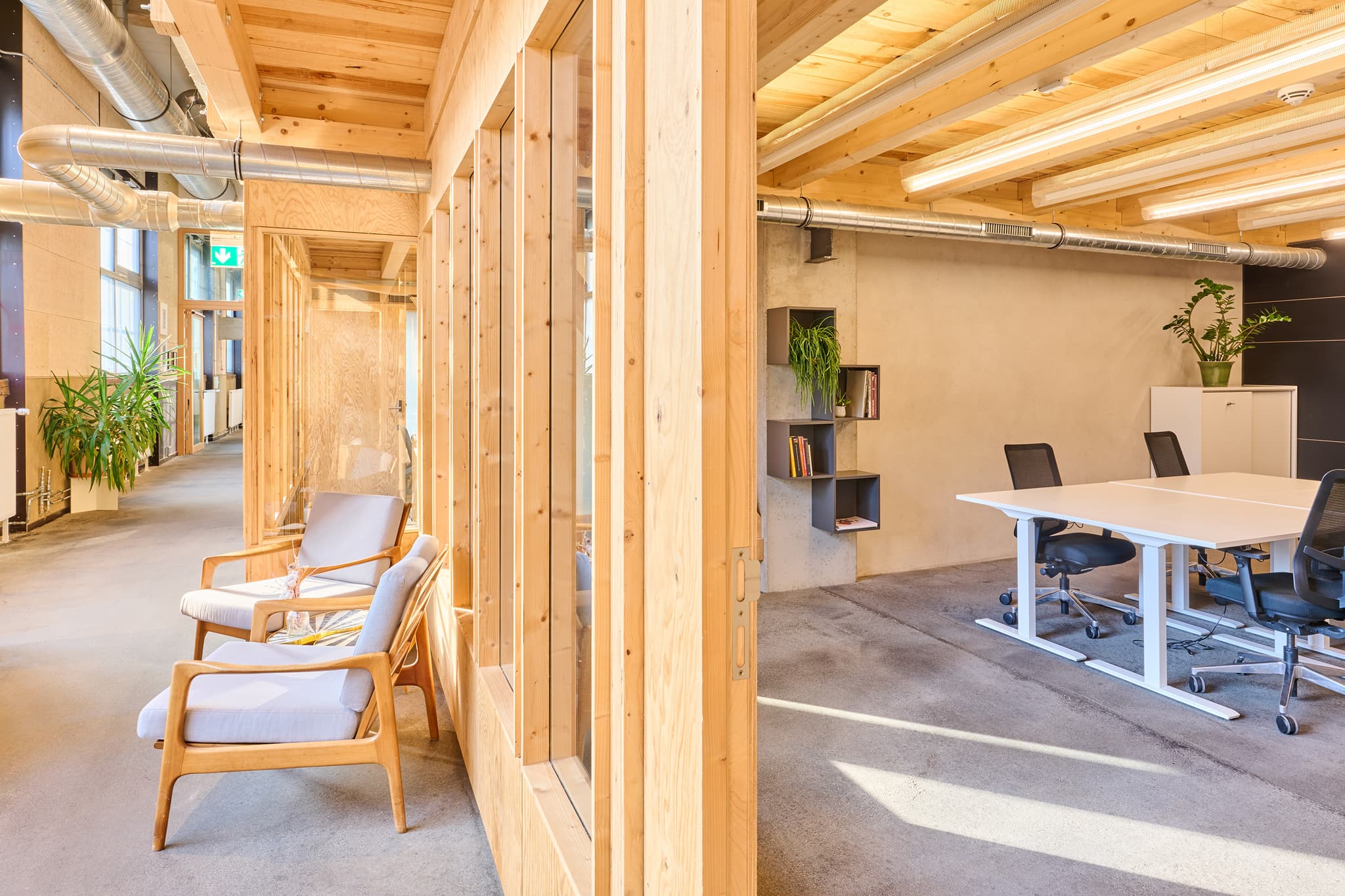 Berlin's Premier Coworking Day Pass at Impact Hub interior photo 3