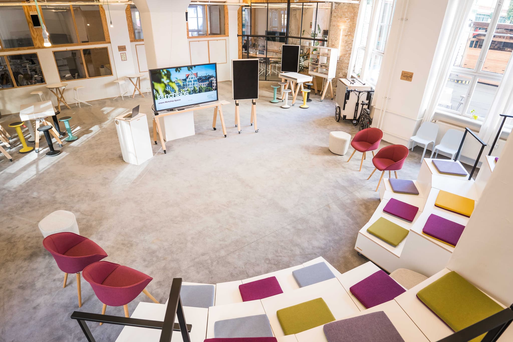 Greenhouse Conference Room at launchlabs Berlin interior photo 3