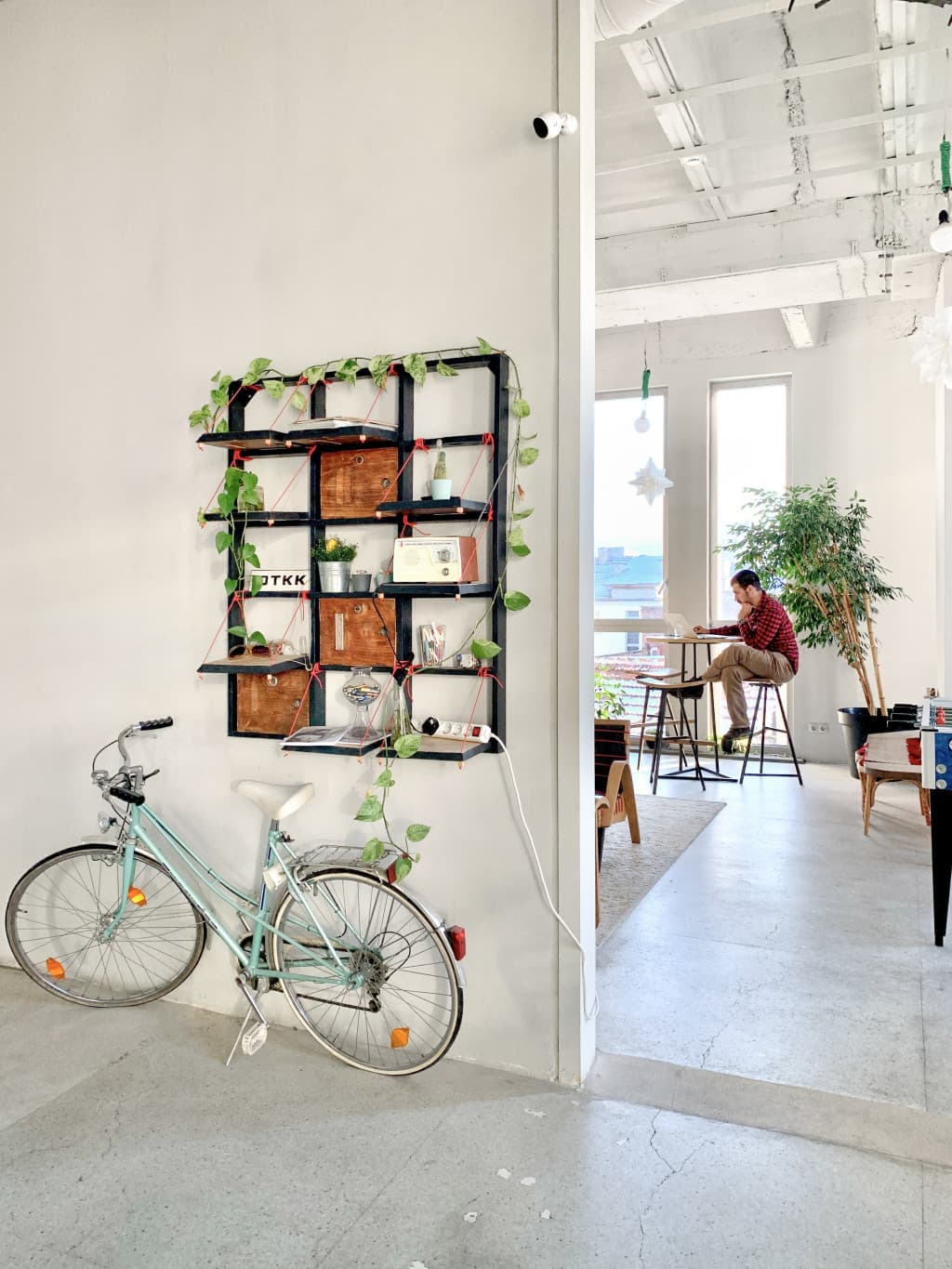 betahaus Sofia Day Pass - Flexible Workspace with 24/7 Access & Networking interior photo 2