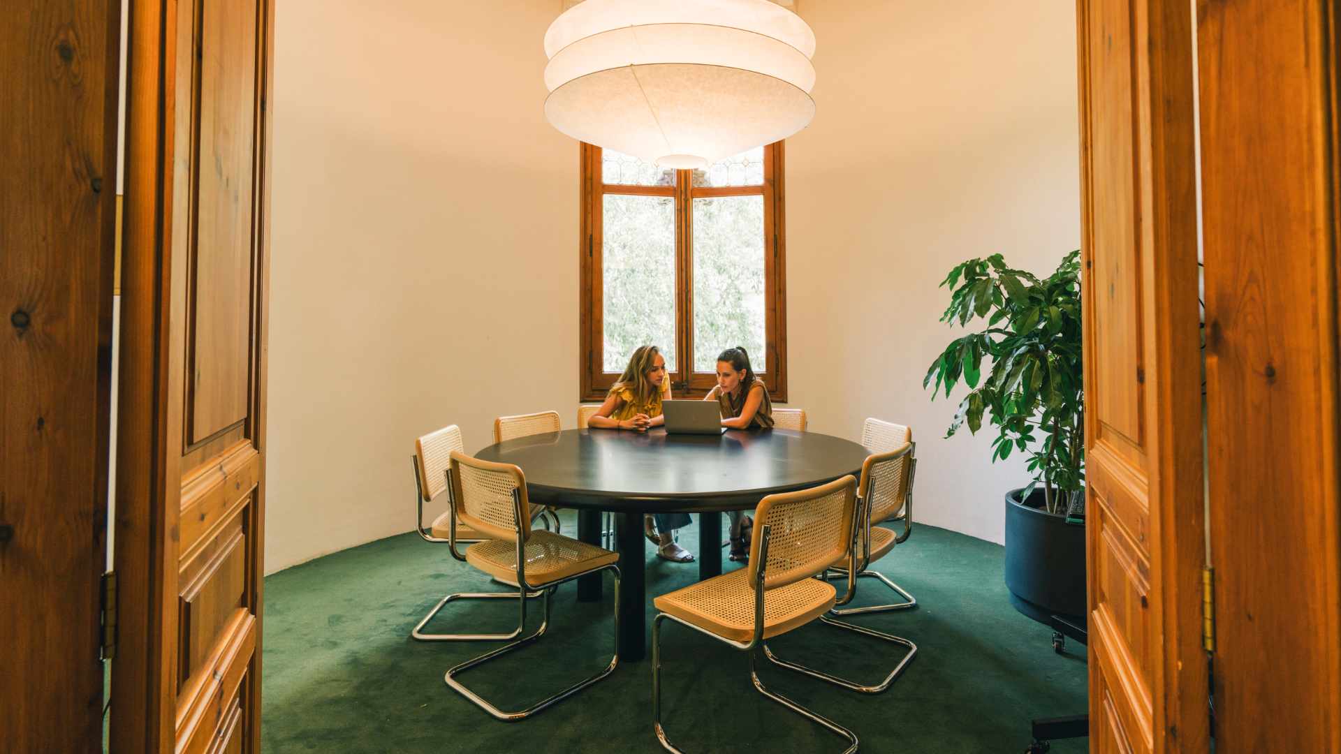 Premium Day Pass at Cloudworks Tuset – Diagonal with Terrace Access interior photo 18