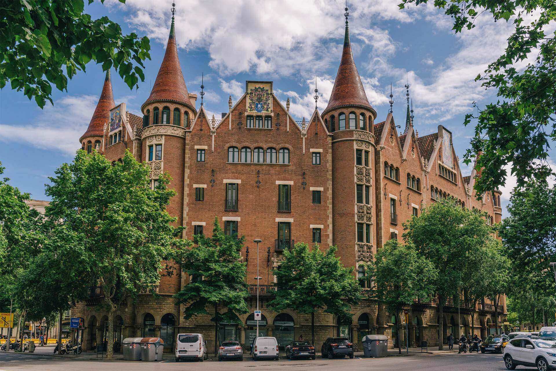 Premium Day Pass at Cloudworks Tuset – Diagonal with Terrace Access interior photo 4