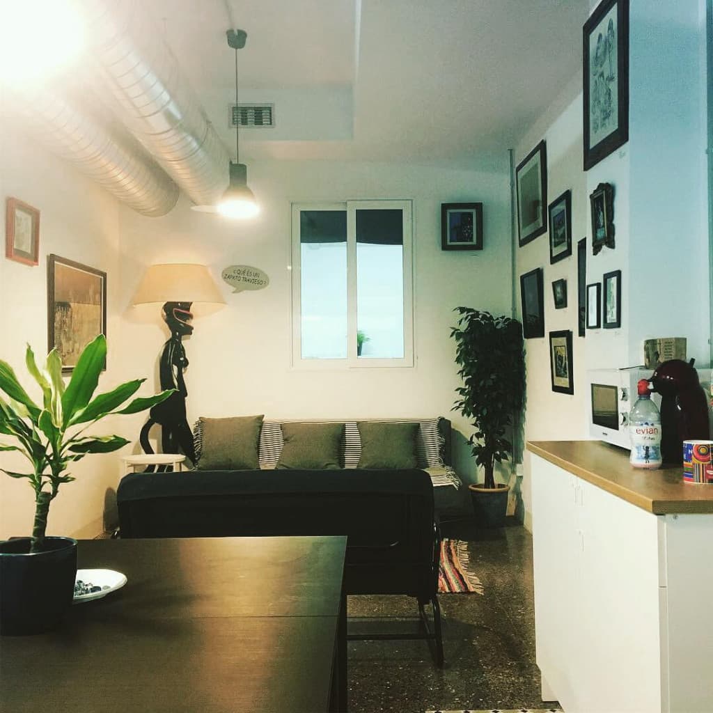 Bright Coworking Day Pass at CoMusicWork Barcelona with Natural Light interior photo 5