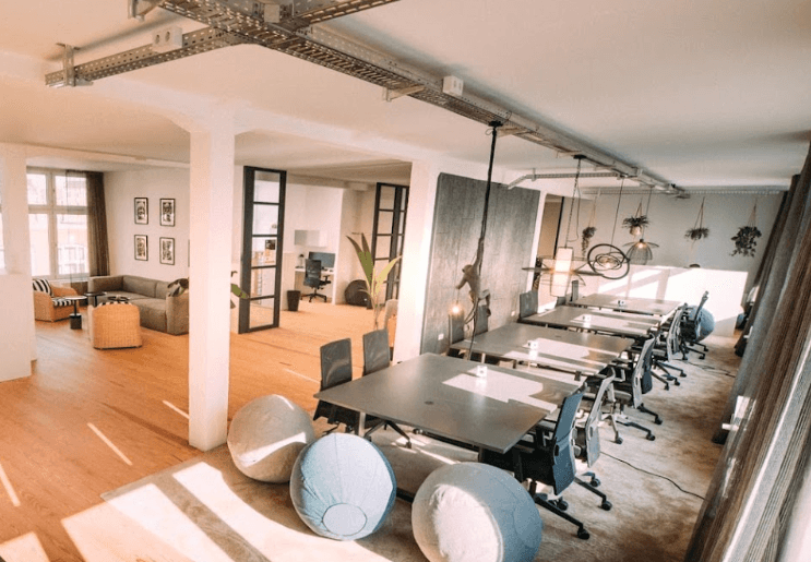 Cowork in a cozy and inviting atmosphere in Hamburg at Die Diele interior photo 1