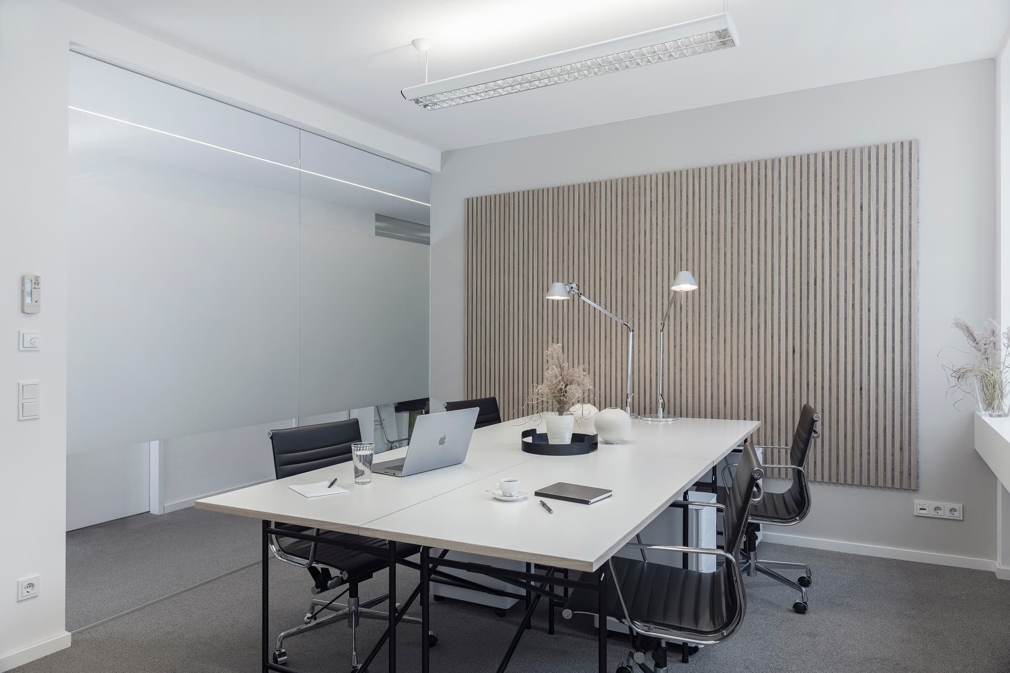 Munich's Premier Coworking Day Pass interior photo 7