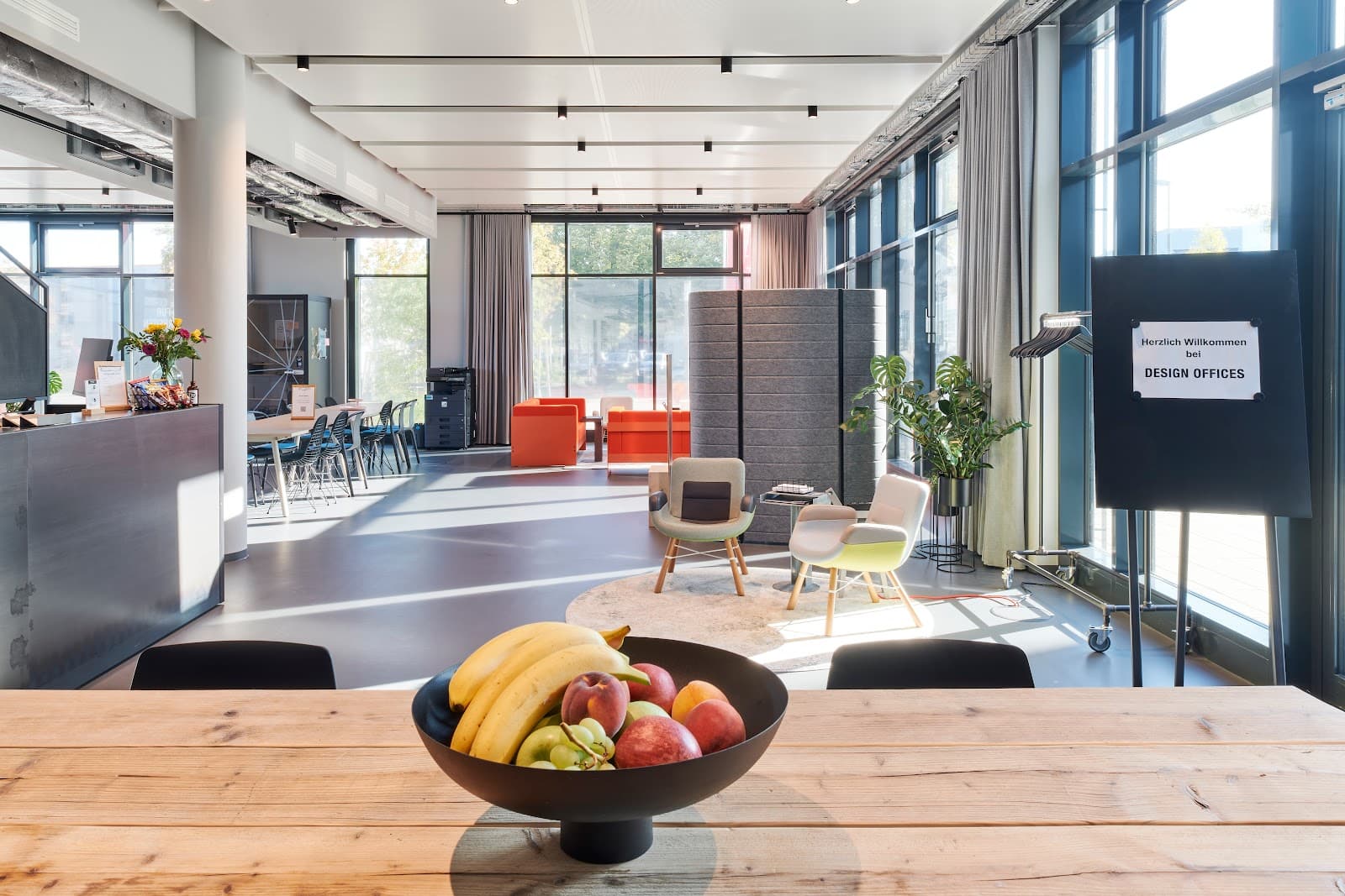 Flexible Day Pass with Rooftop Terrace in Gerlingen interior photo 2