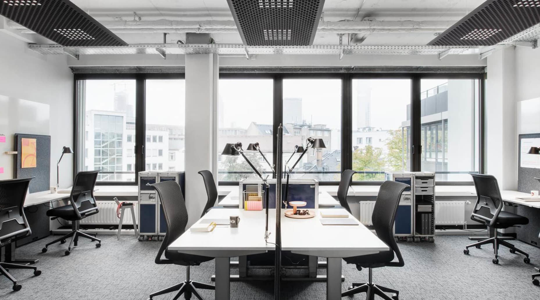 Flexible Day Pass at Design Offices Frankfurt with Rooftop Terrace interior photo 4