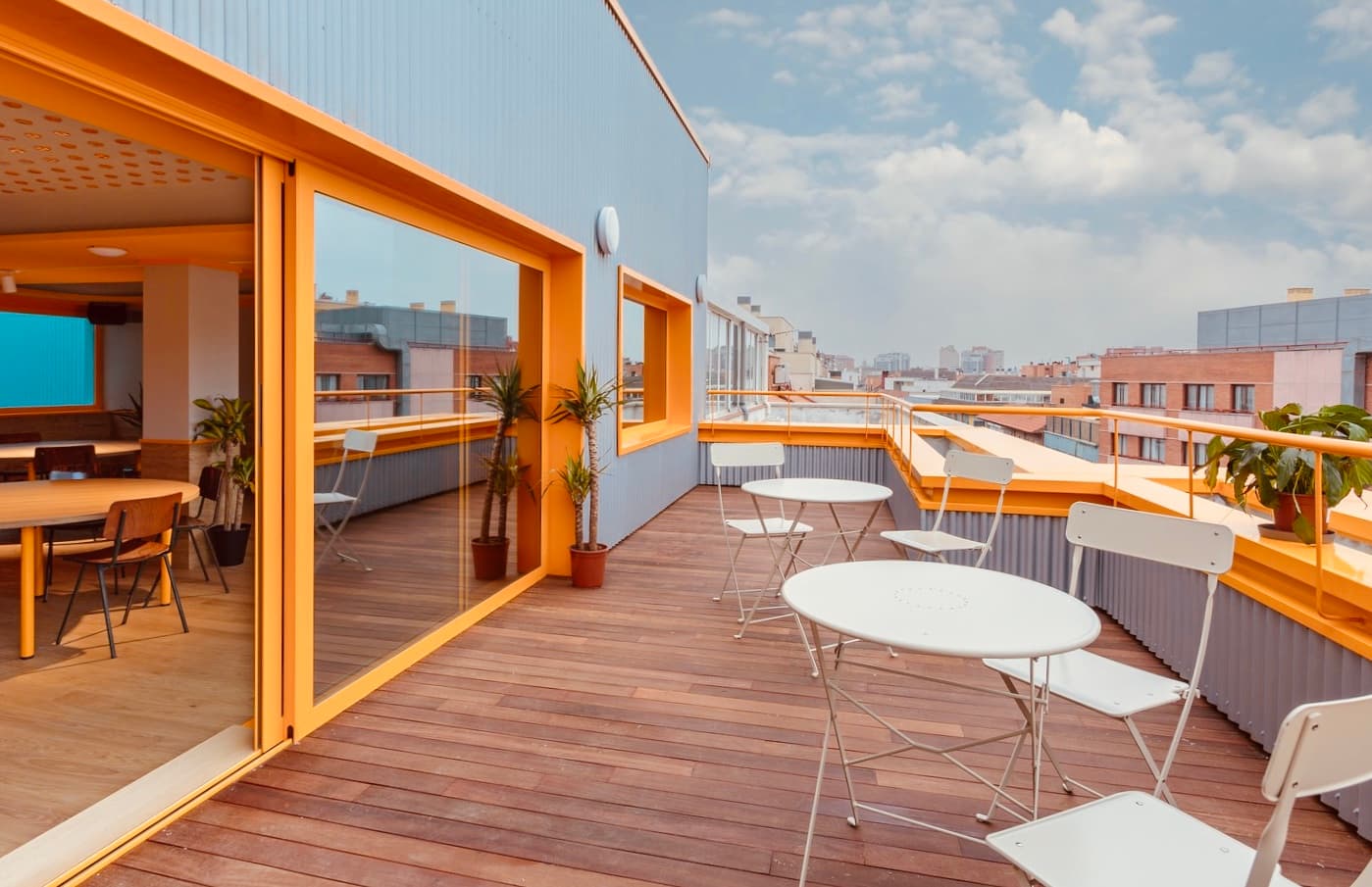 Flexible Day Pass Workspace at Impact Hub Prosperidad with Outdoor Areas interior photo 6