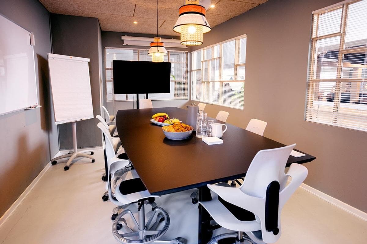 Flexible Day Pass at Republikken with Highspeed Wifi interior photo 7