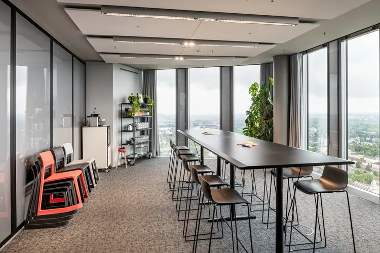 Meet & Move Room (8) — Design Offices Stuttgart Eberhardhöfe / 89 €/Hour interior photo 2