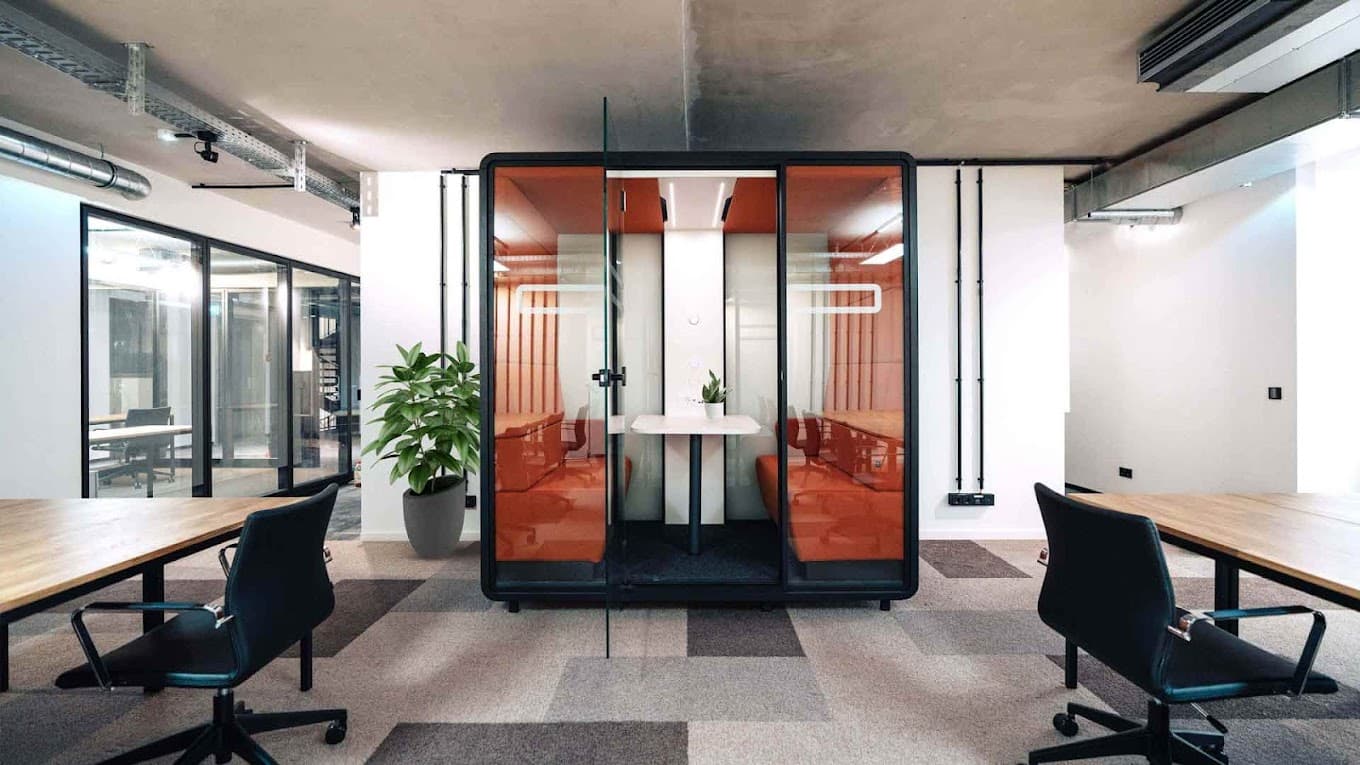 Flexible Day Pass at District One Coworking interior photo 4
