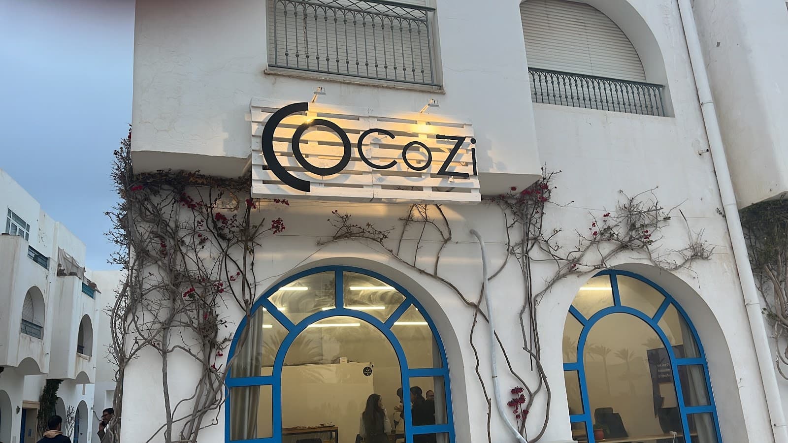 CoZi Coworking Café Day Pass - Flexible Workspace & Networking in Houmt Souk interior photo 5