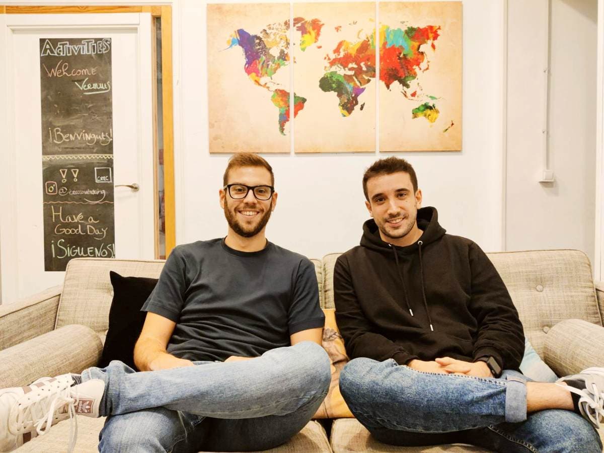 Day Pass at CREC Coworking Gràcia with Natural Light interior photo 20