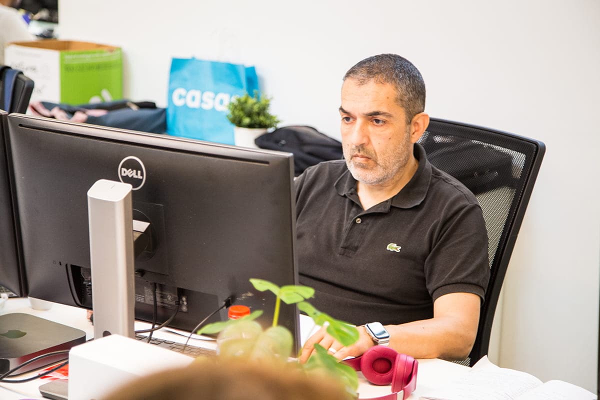 Day Pass at CREC Coworking Gràcia with Natural Light interior photo 21