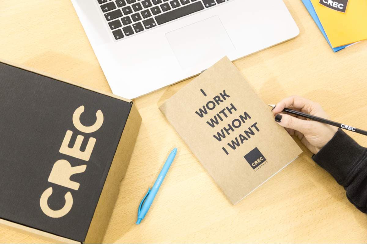 Day Pass at CREC Coworking Gràcia with Natural Light interior photo 39