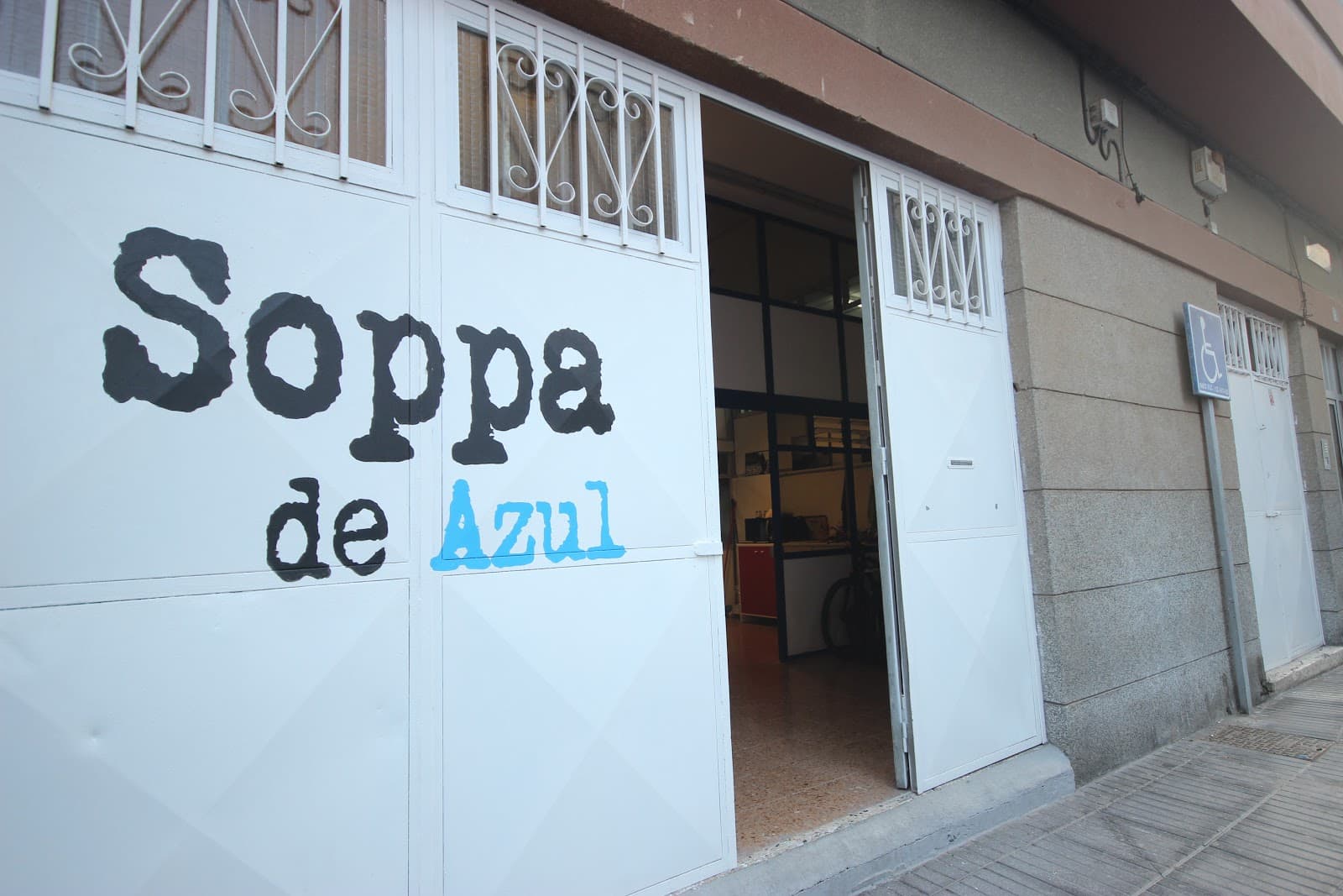 Soppa de Azul Day Pass - Flexible Workspace & Networking in Las Palmas interior photo 7