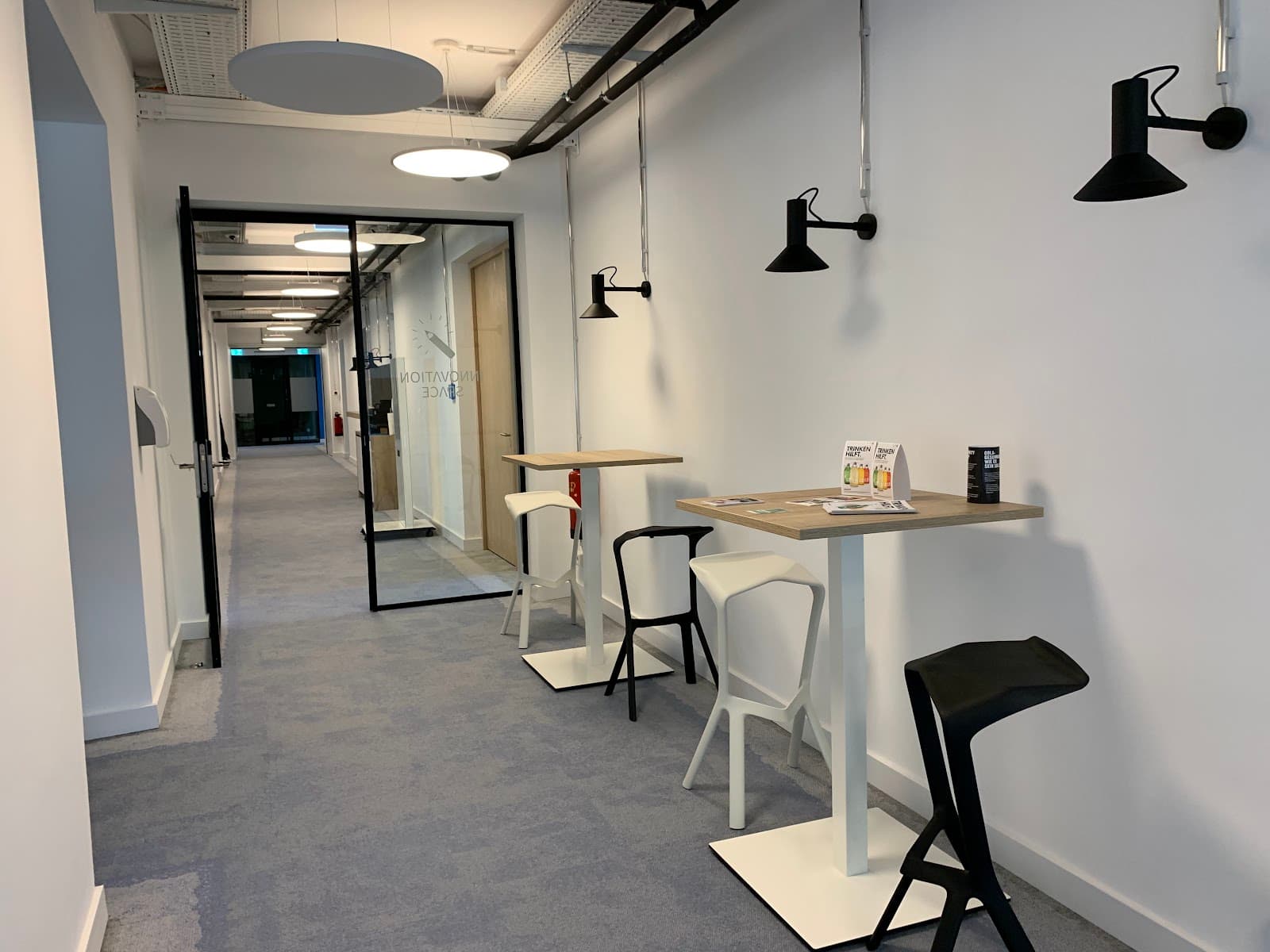 Mannheim Day Pass at 1000 Satellites Taylor – Flexible Workspace & Networking interior photo 7