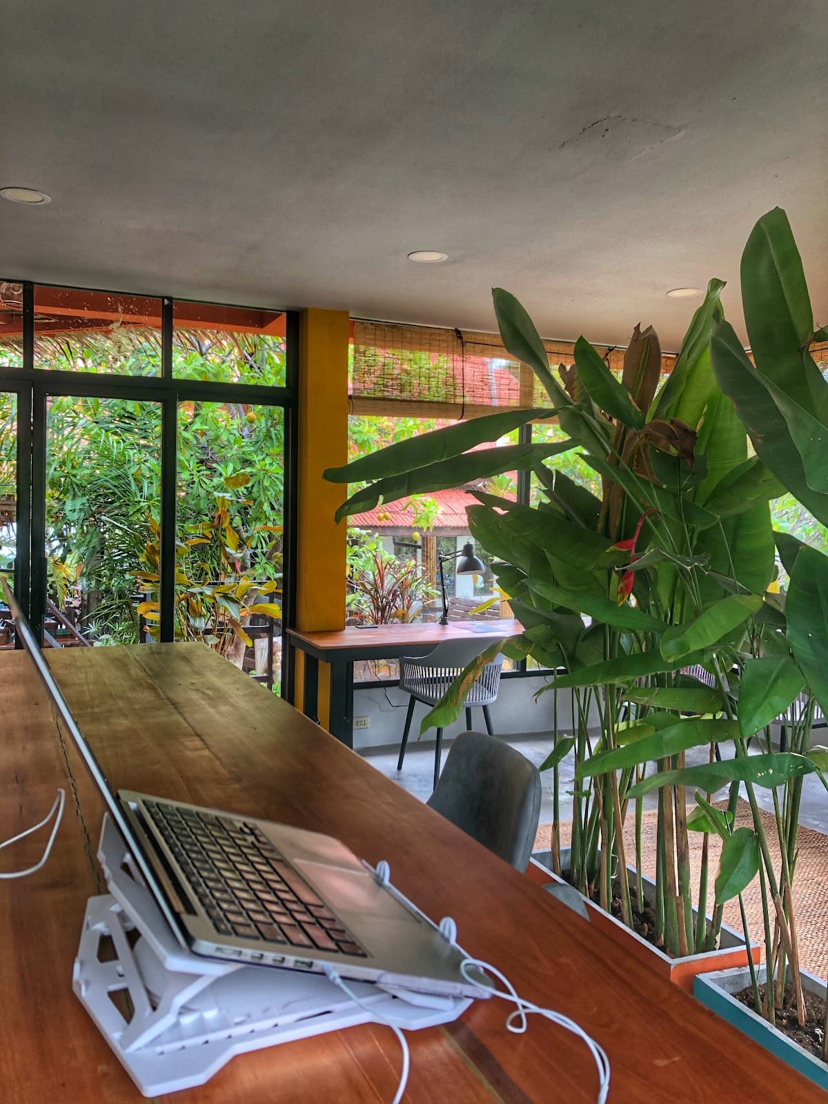 Scenic Day Pass with Ocean Views at Inner Space interior photo 7