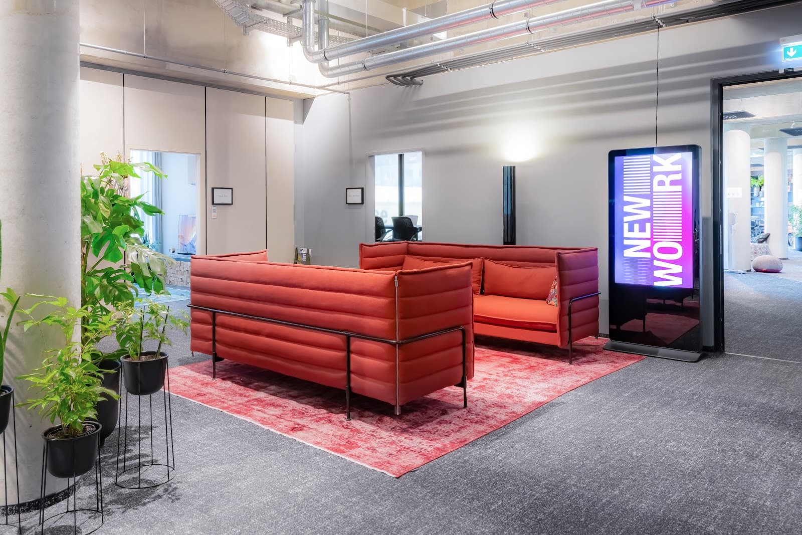 Flexible Day Pass at Design Offices Hannover Vahrenwald interior photo 3