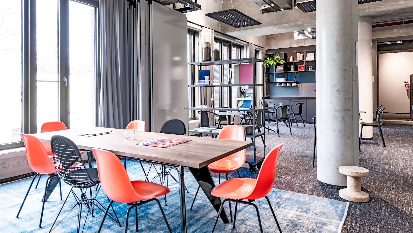 Flexible Day Pass at Design Offices Hannover Vahrenwald interior photo 4