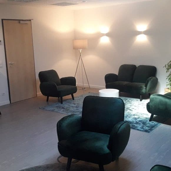 Hamburg Business Center: Your Professional Coworking Space in Hamburg interior photo 2