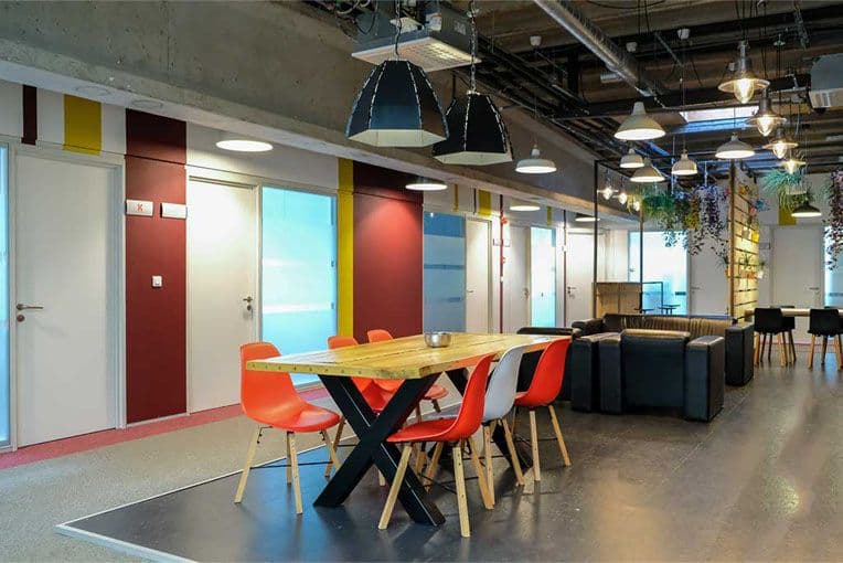 Dynamic Day Pass at transforma bxl with Wellness Perks interior photo 12