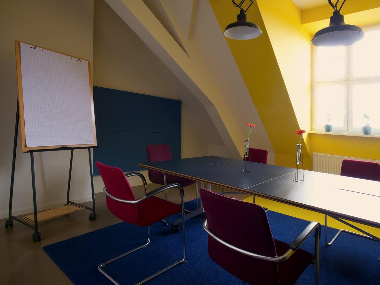 Innovative Meeting Room at Berlin Neukoelln interior photo 3