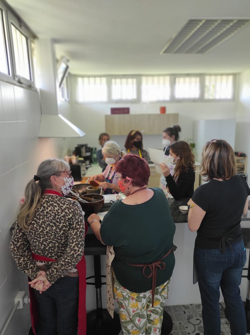 Alicante Day Pass at Simple Social Hub with Highspeed Wifi interior photo 11