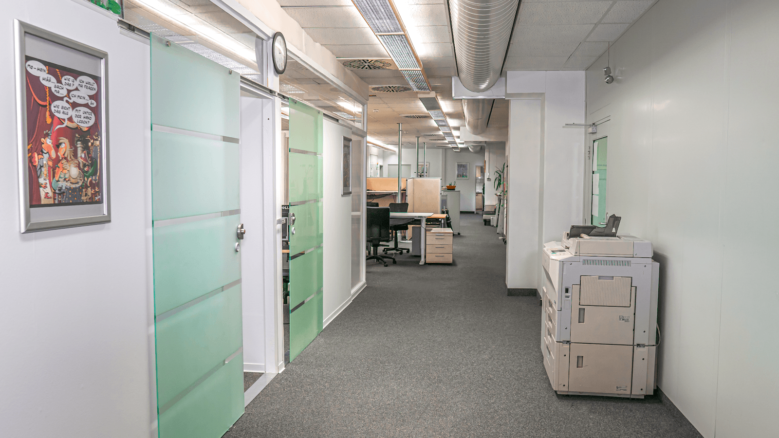 Dynamic Day Pass at Satellitum interior photo 4