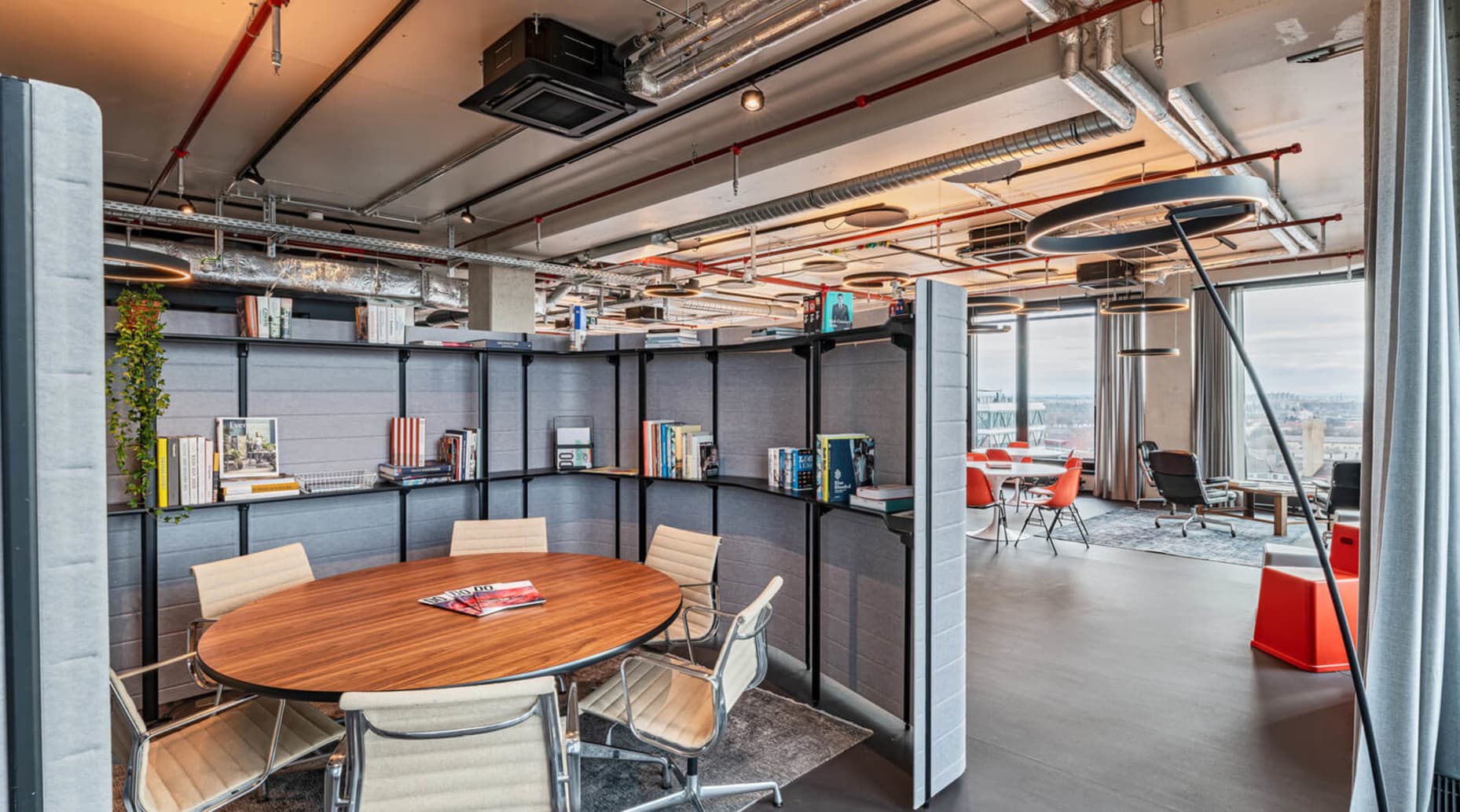 Creative Day Pass at Design Offices München Atlas interior photo 2