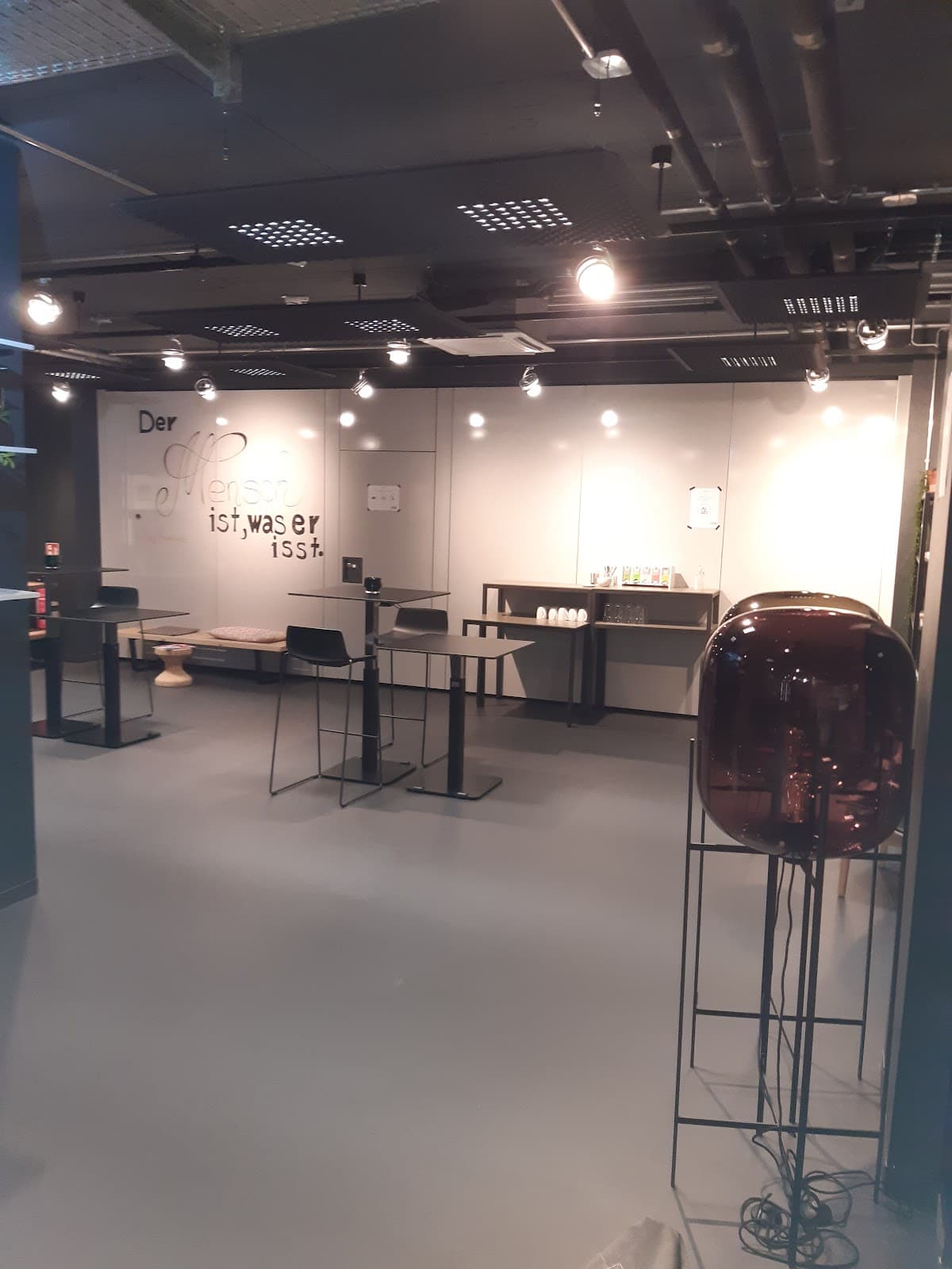 Dynamic Day Pass at Stuttgart Tower with Rooftop Terrace interior photo 1