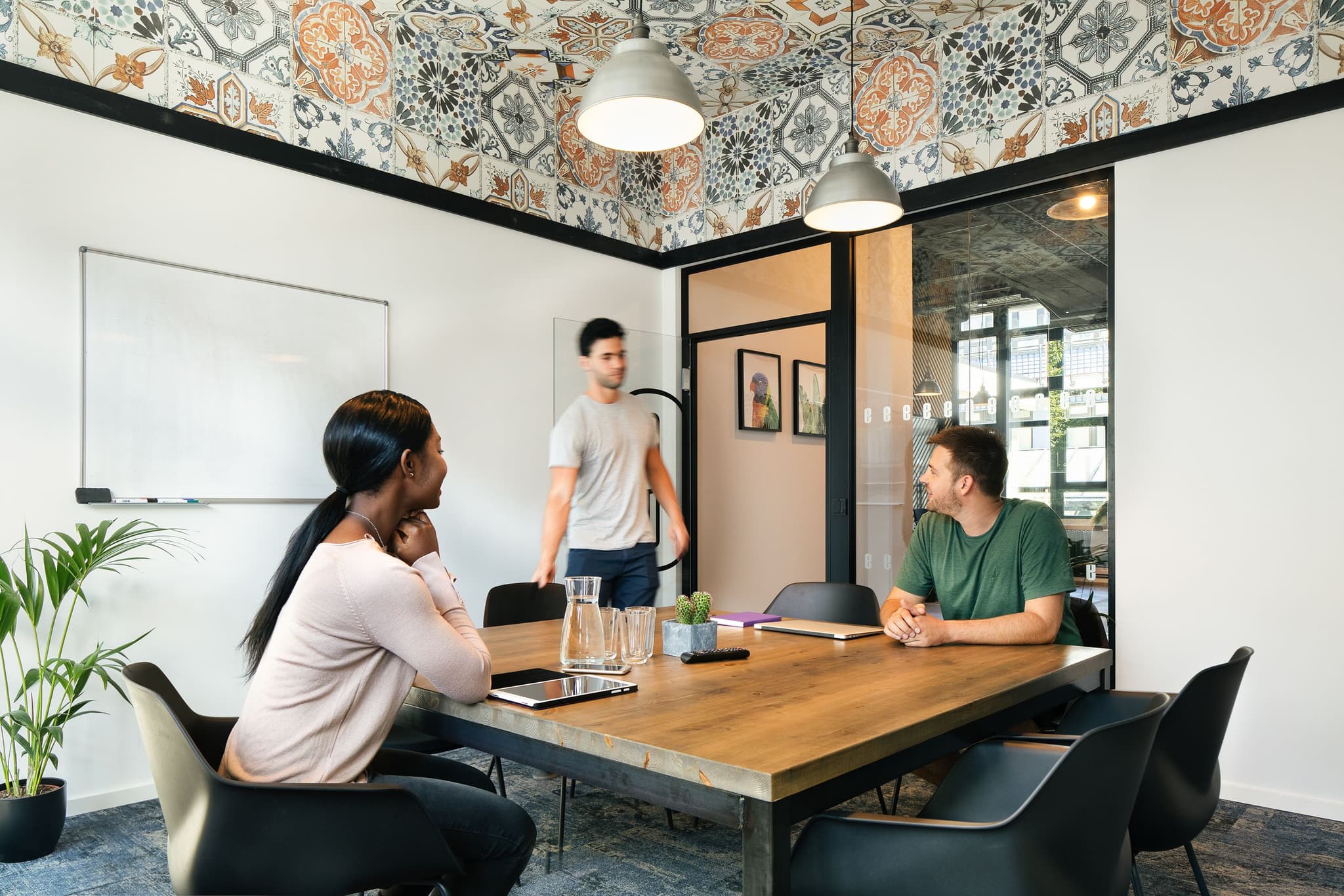 Spacious and bright coworking space in the heart of vibrant at Techspace Kreuzberg interior photo 3