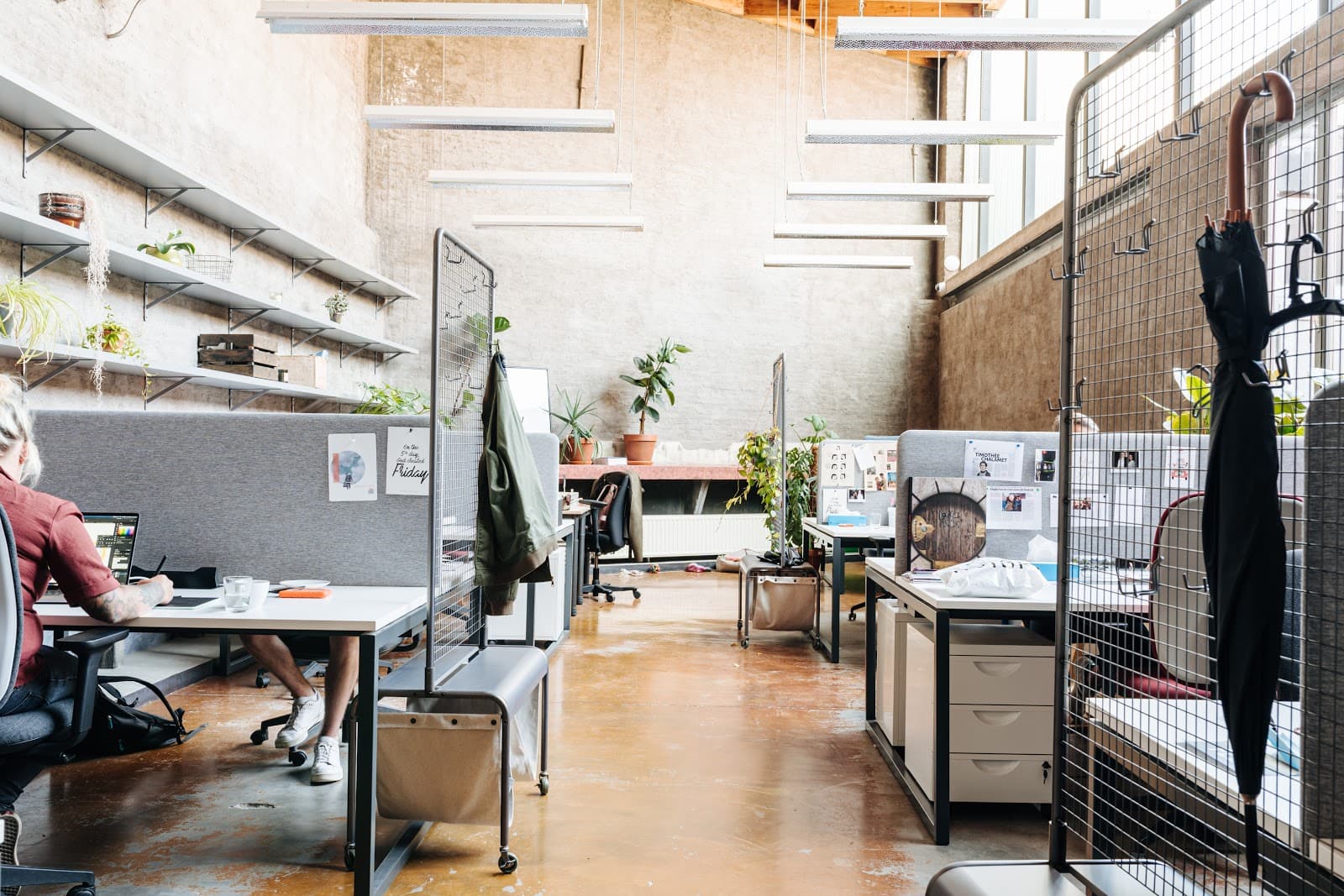 Flexible Day Pass at Friday Cowork in Antwerp interior photo 1
