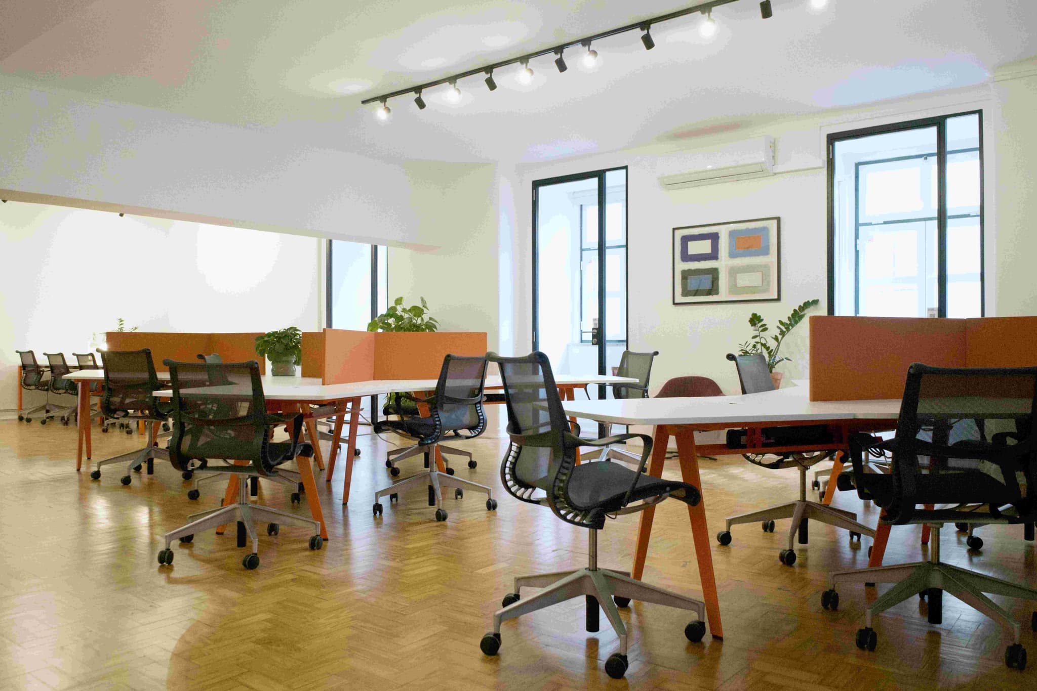 Lisbon's Premier Coworking Day Pass at Impact Hub interior photo 1