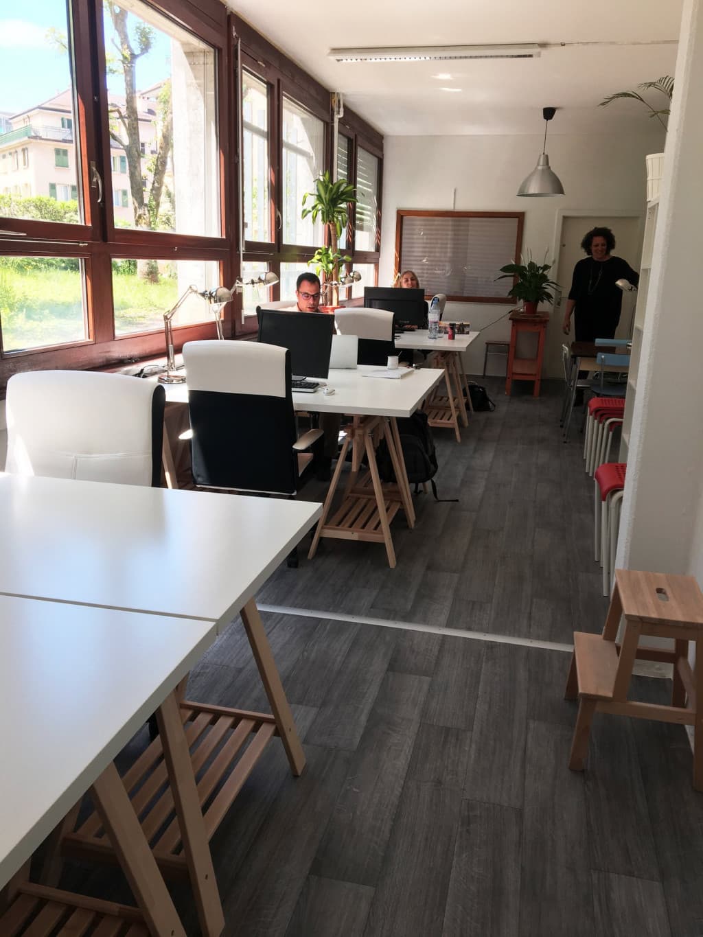 T19bis Lausanne Day Pass - Flexible Workspace & Networking in Central Lausanne interior photo 2