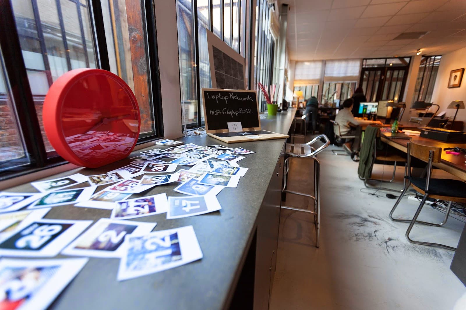 Creative Day Pass in Le Laptop with Natural Light interior photo 10