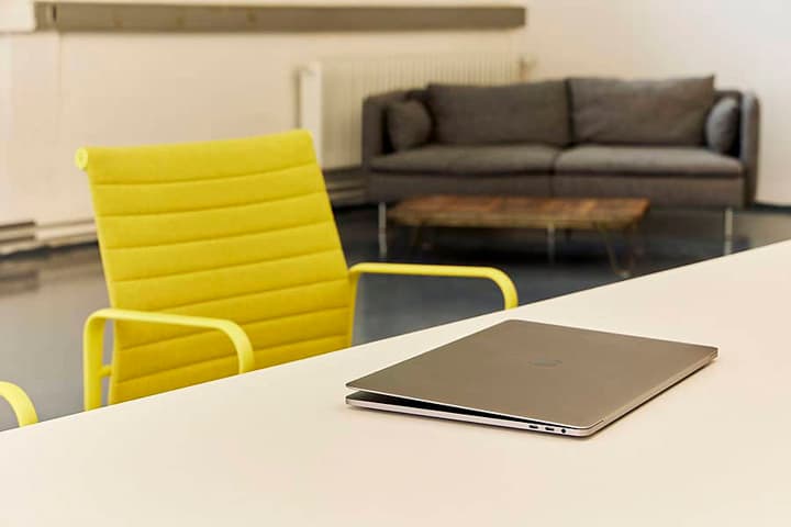 Spacious Meeting Room for 40 in Central Hamburg interior photo 9