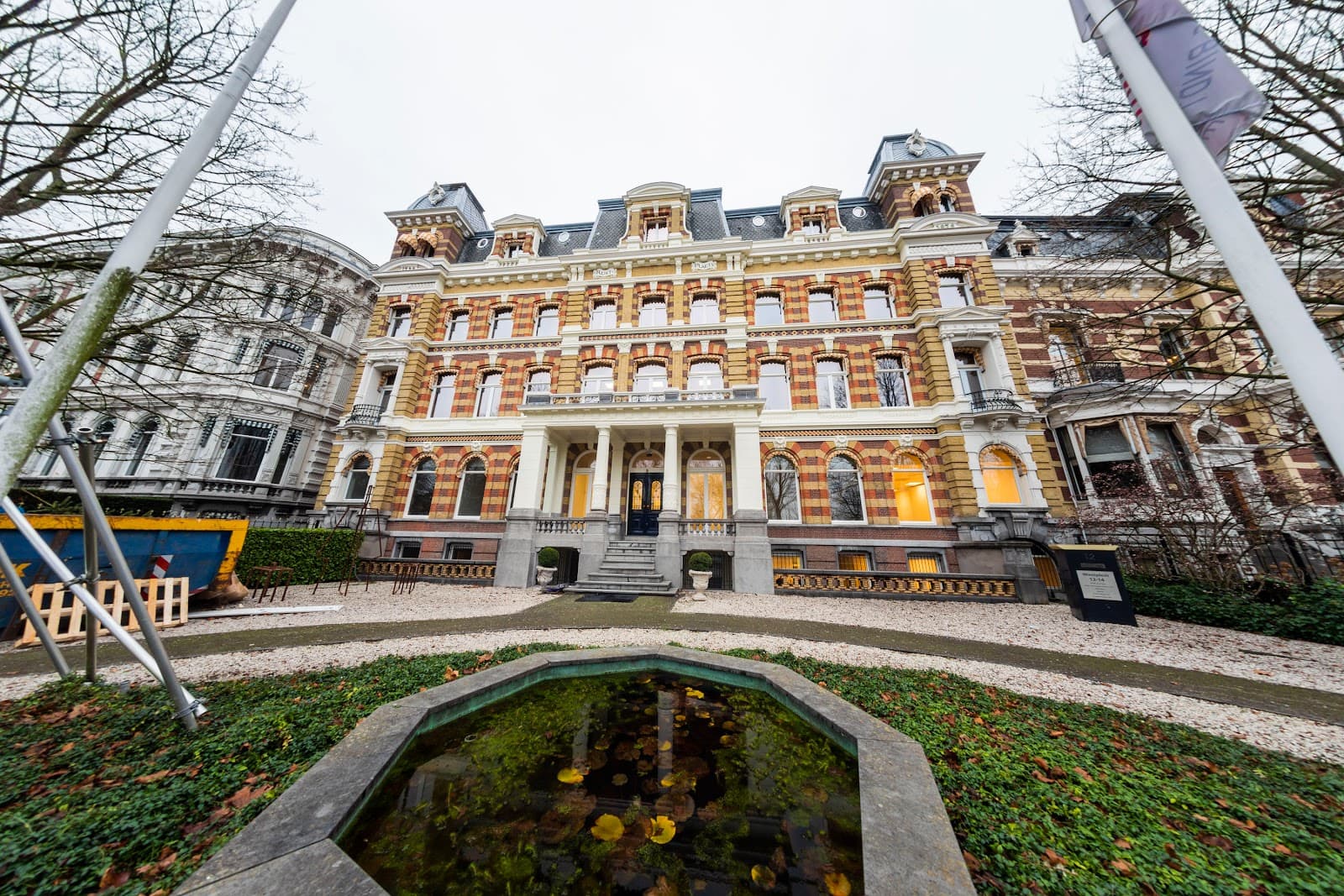 Scenic Day Pass in StartDock Westplein with Balcony Access interior photo 14