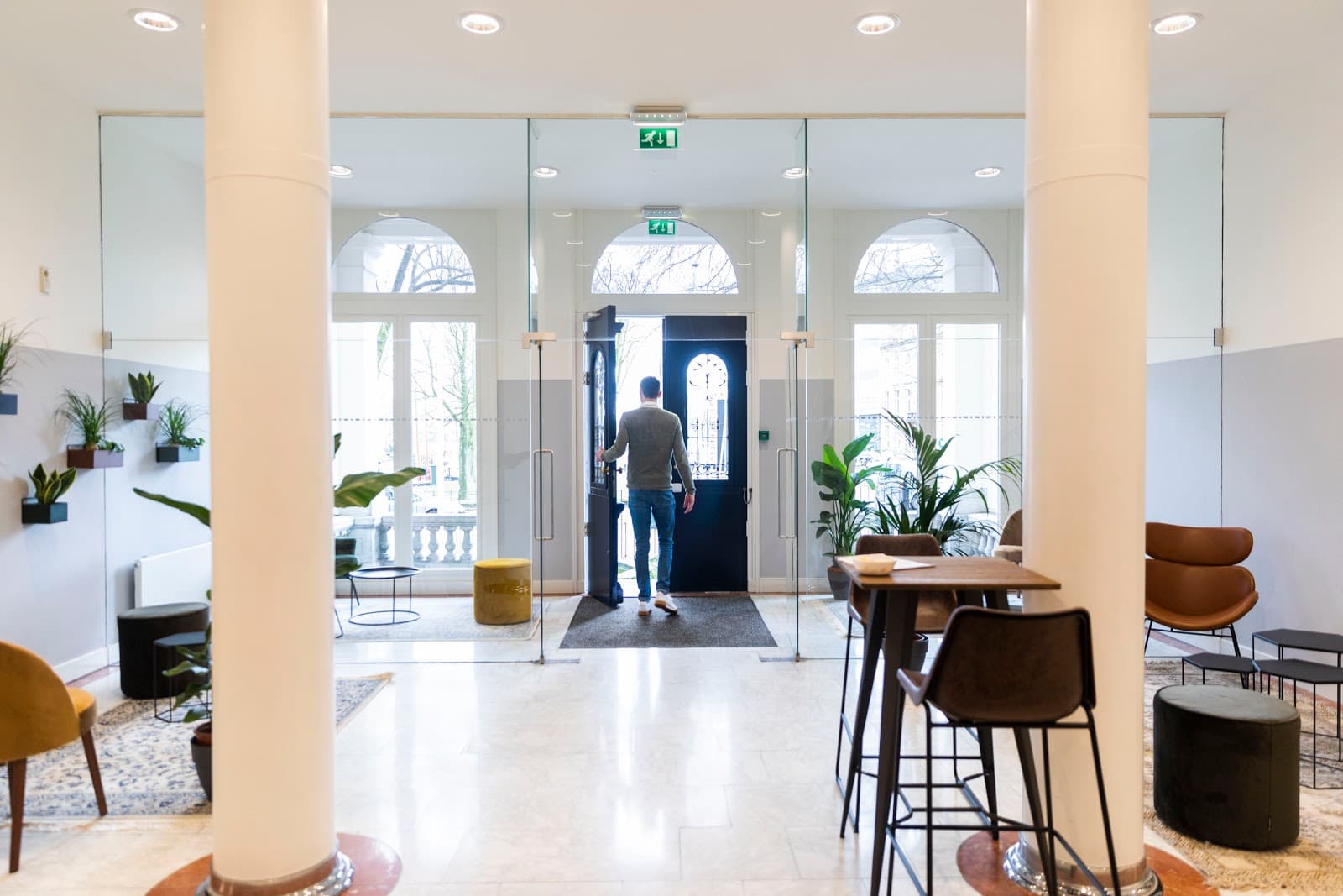 Scenic Day Pass in StartDock Westplein with Balcony Access interior photo 15