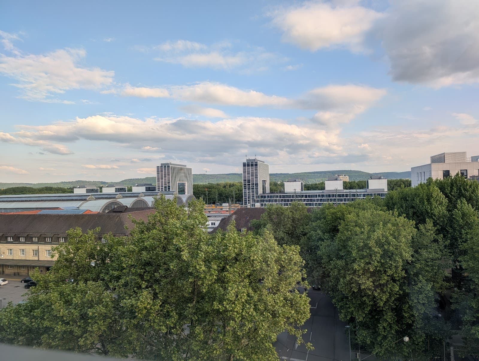 Flexible Day Pass with Lounge Access in Karlsruhe interior photo 2