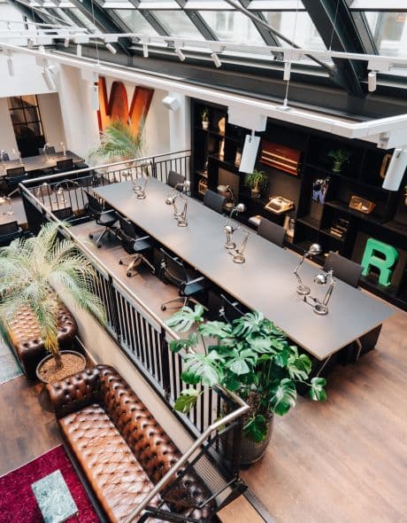 Ruby Carl Workspaces Düsseldorf Day Pass - Flexible Access & Networking in City Center interior photo 3