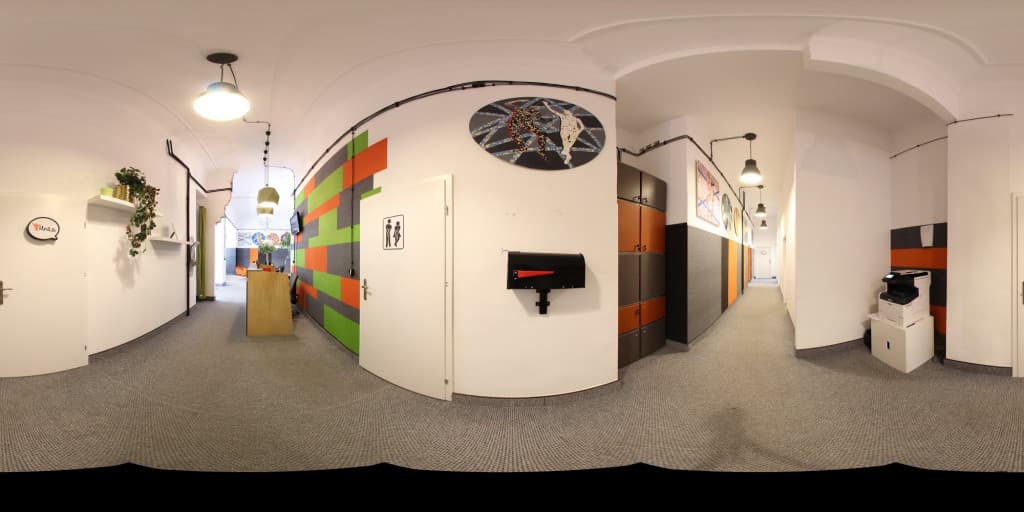 Flexible Day Pass in Business Lab Nowy Świat with Natural Light interior photo 5